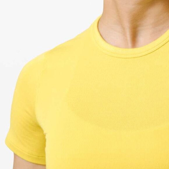 NEW Lululemon Hold Tight Short Sleeve Tee Yellow Serpentine size 4 - Picture 5 of 6